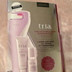 Tria. Age defying Laser Essentials Kit
